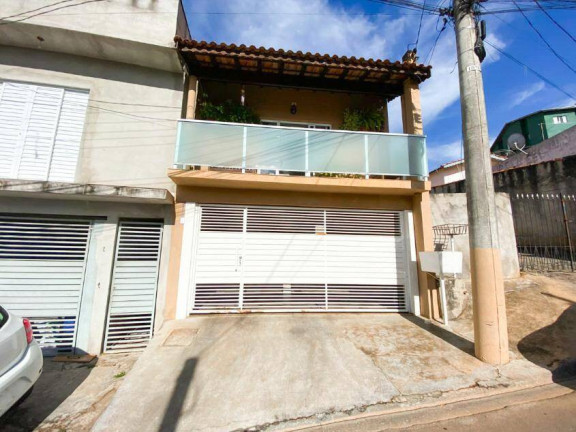 Casa com 3 Quartos à Venda, 135 m² em Jardim Imperial - Atibaia