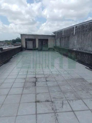 Imagem Casa com 3 Quartos à Venda, 400 m² em Engenho Do Meio - Recife