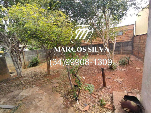 Imagem Casa com 1 Quarto à Venda,  em Santa Mônica - Uberlândia