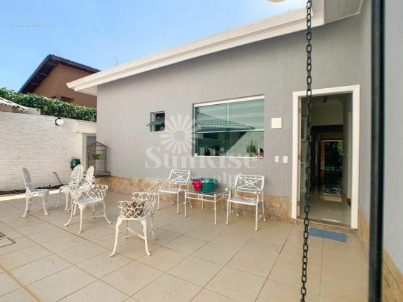 Imagem Casa com 3 Quartos à Venda, 300 m² em Residencial Morada Das Estrelas (aldeia Da Serra) - Barueri Imagem Casa com 3 Quartos à Venda, 300 m² em Residencial Morada Das Estrelas (aldeia Da Serra) - Barueri