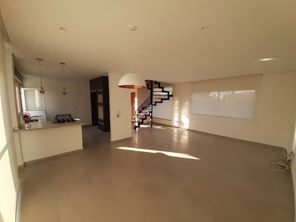 Imagem Casa com 3 Quartos à Venda, 127 m² em Vila Petrópolis - Atibaia Imagem Casa com 3 Quartos à Venda, 127 m² em Vila Petrópolis - Atibaia