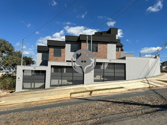Casa com 3 Quartos à Venda, 122 m² em Parque Xangri-lá - Contagem