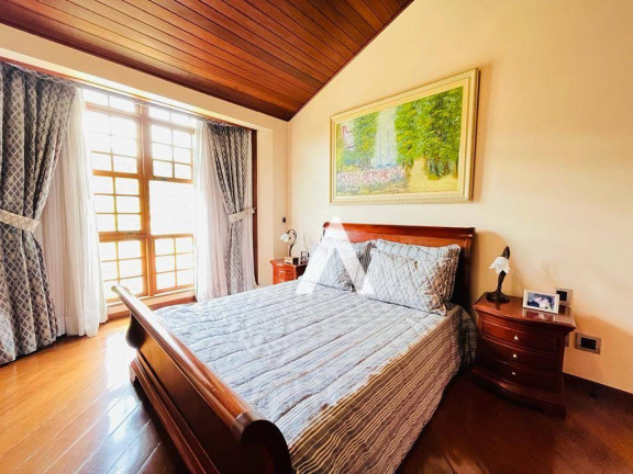 Imagem Casa com 7 Quartos à Venda, 752 m² em Parque Do Imbui - Teresópolis