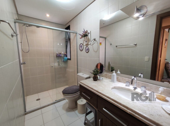 Imagem Apartamento com 2 Quartos à Venda, 105 m² em Petrópolis - Porto Alegre