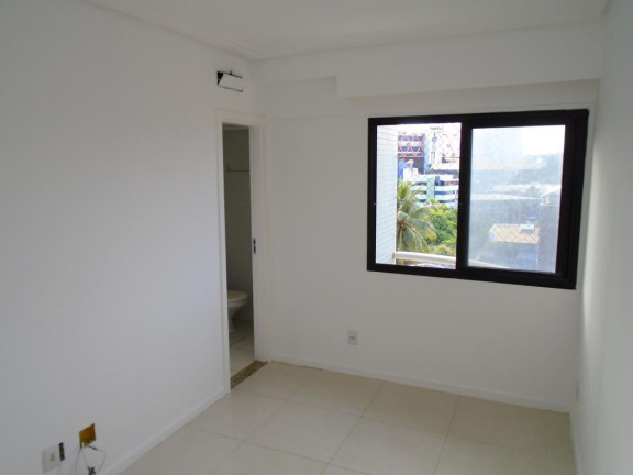 Imagem Apartamento com 4 Quartos à Venda, 133 m² em Armação - Salvador