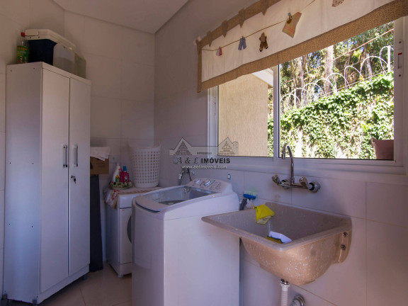 Imagem Casa com 4 Quartos à Venda, 442 m² em Vila Natal - Campos Do Jordão