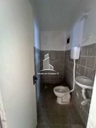 Imagem Casa com 6 Quartos à Venda, 148 m² em Cidade 2000 - Fortaleza Imagem Casa com 6 Quartos à Venda, 148 m² em Cidade 2000 - Fortaleza