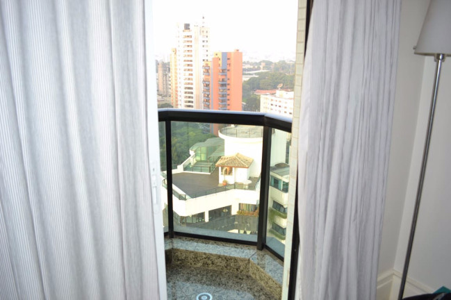 Imagem Apartamento com 4 Quartos para Alugar, 600 m² em Moema - São Paulo Imagem Apartamento com 4 Quartos para Alugar, 600 m² em Moema - São Paulo