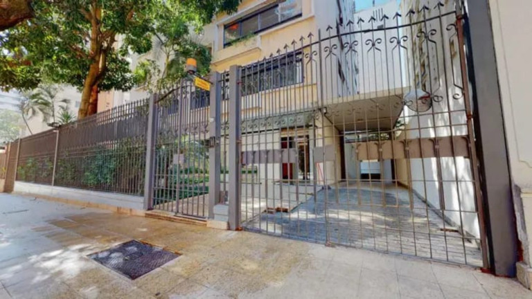 Imagem Imóvel com 3 Quartos à Venda, 220 m² em Cerqueira César - São Paulo
