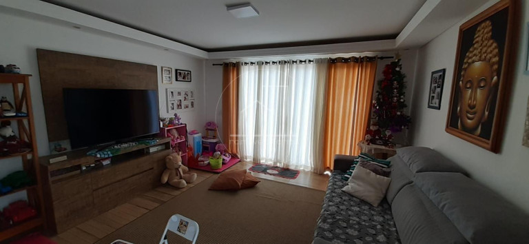 Imagem Casa com 3 Quartos à Venda, 200 m² em São João Do Rio Vermelho - Florianópolis Imagem Casa com 3 Quartos à Venda, 200 m² em São João Do Rio Vermelho - Florianópolis