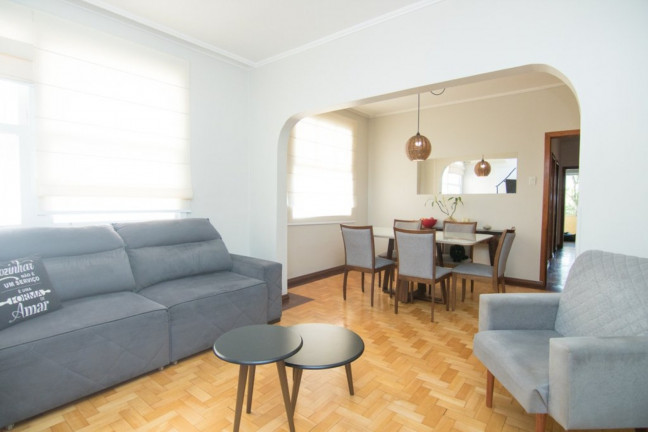 Imagem Imóvel com 3 Quartos à Venda, 111 m² em Petrópolis - Porto Alegre