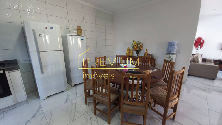 Imagem Casa com 3 Quartos à Venda, 250 m² em Engordadouro - Jundiaí