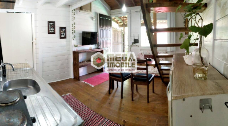Imagem Casa com 1 Quarto para Alugar, 25 m² em Rio Vermelho - Florianópolis Imagem Casa com 1 Quarto para Alugar, 25 m² em Rio Vermelho - Florianópolis
