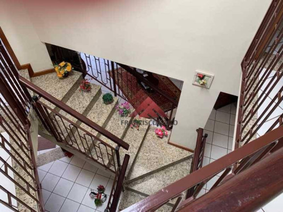 Imagem Casa com 4 Quartos à Venda, 360 m² em Itacoatiara - Niterói Imagem Casa com 4 Quartos à Venda, 360 m² em Itacoatiara - Niterói