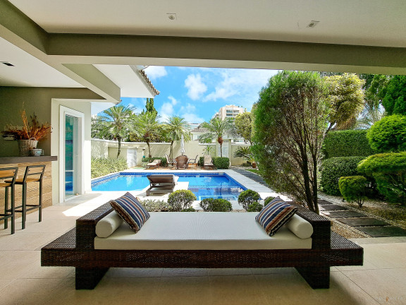 Imagem Casa de Condomínio com 4 Quartos à Venda, 600 m² em Barra Da Tijuca - Rio De Janeiro Imagem Casa de Condomínio com 4 Quartos à Venda, 600 m² em Barra Da Tijuca - Rio De Janeiro
