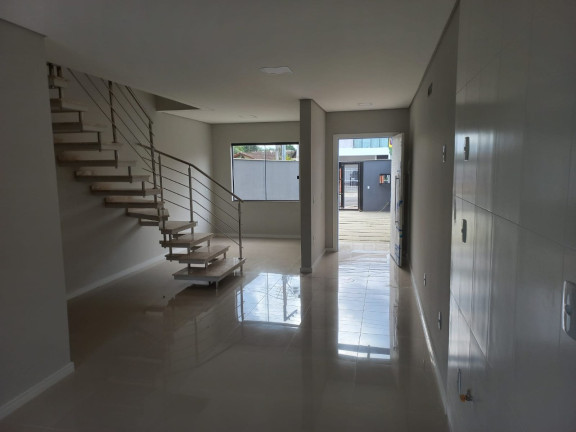 Imagem Imóvel com 3 Quartos à Venda, 101 m² em Bom Retiro - Joinville Imagem Imóvel com 3 Quartos à Venda, 101 m² em Bom Retiro - Joinville