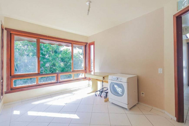 Imagem Imóvel com 3 Quartos à Venda,  em Tristeza - Porto Alegre