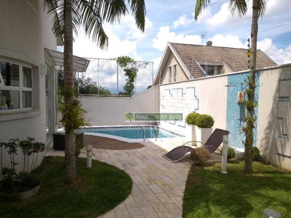 Imagem Casa com 4 Quartos à Venda, 480 m² em Santo Inácio - Curitiba Imagem Casa com 4 Quartos à Venda, 480 m² em Santo Inácio - Curitiba