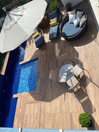 Imagem Casa com 5 Quartos para Temporada, 280 m² em Jurerê - Florianópolis