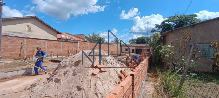 Imagem Casa com 3 Quartos à Venda, 270 m² em Independência - Aparecida De Goiânia