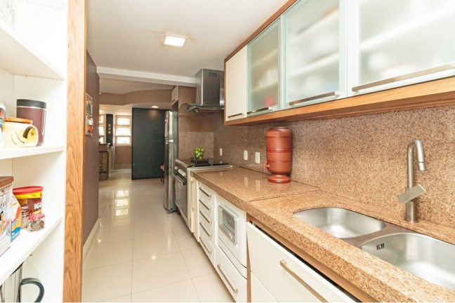 Imagem Casa com 4 Quartos à Venda, 410 m² em Chácara Das Pedras - Porto Alegre