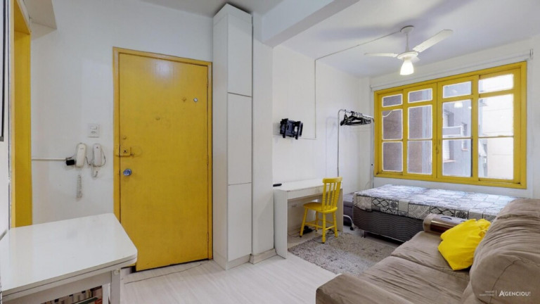 Imagem Imóvel com 1 Quarto à Venda, 21 m² em Centro Histórico - Porto Alegre Imagem Imóvel com 1 Quarto à Venda, 21 m² em Centro Histórico - Porto Alegre