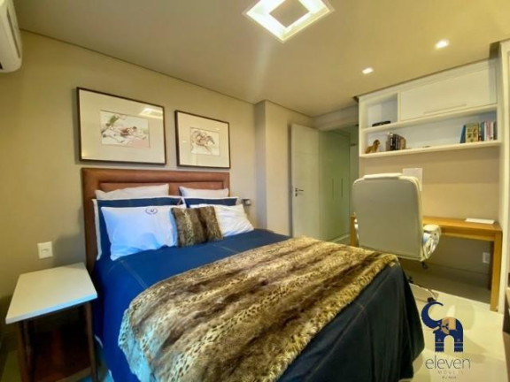 Imagem Apartamento com 4 Quartos à Venda, 243 m² em Paralela - Salvador