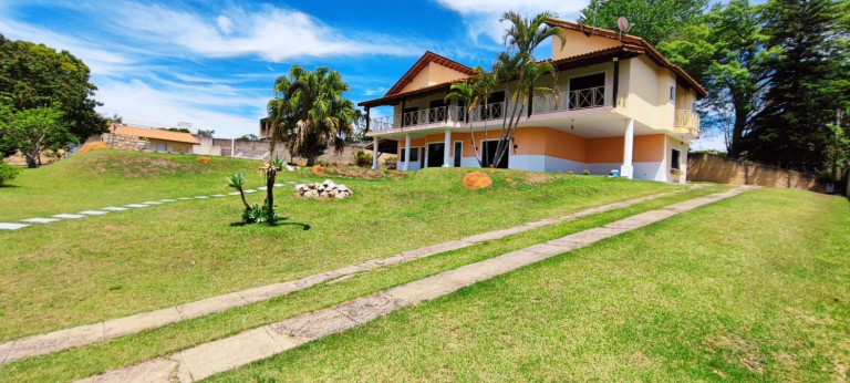 Imagem Casa com 8 Quartos à Venda, 2.000 m² em Jardim Estância Brasil - Atibaia