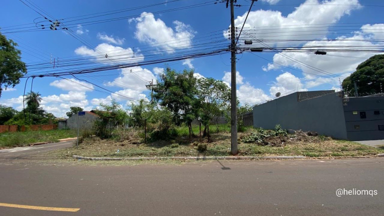 Terreno à Venda, 570 m² em Parque Residencial Rita Vieira - Campo Grande