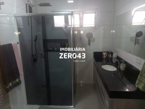 Imagem Casa com 4 Quartos à Venda, 325 m² em Champagnat - Londrina