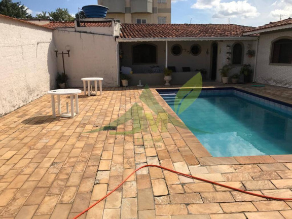 Imagem Casa com 4 Quartos à Venda, 530 m² em Atibaia Jardim - Atibaia Imagem Casa com 4 Quartos à Venda, 530 m² em Atibaia Jardim - Atibaia
