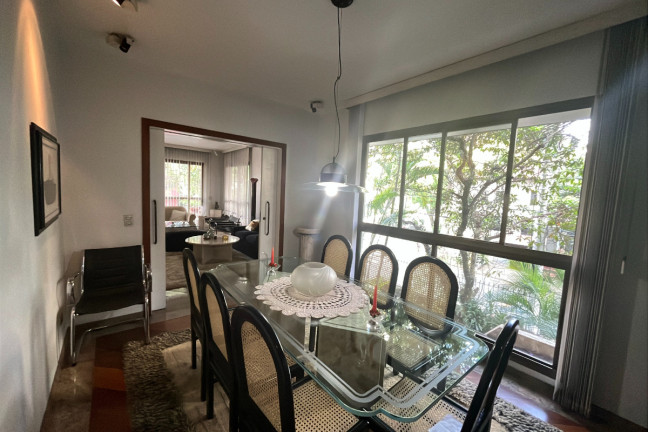 Imagem Apartamento com 3 Quartos à Venda, 194 m² em Moema - São Paulo
