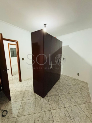 Imagem Casa com 3 Quartos à Venda, 175 m² em Vila Yamada - Araraquara