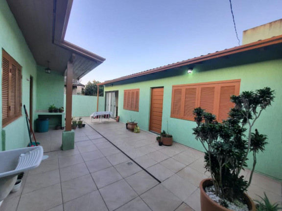 Imagem Casa com 2 Quartos à Venda, 300 m² em Capão Novo - Capao Da Canoa Imagem Casa com 2 Quartos à Venda, 300 m² em Capão Novo - Capao Da Canoa