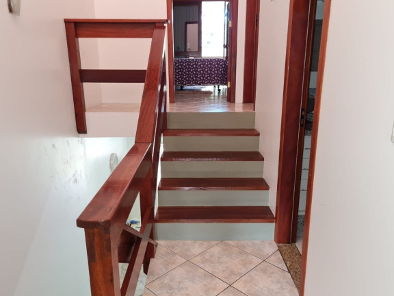 Imagem Imóvel com 4 Quartos à Venda, 166 m² em Centro - Garopaba Imagem Imóvel com 4 Quartos à Venda, 166 m² em Centro - Garopaba