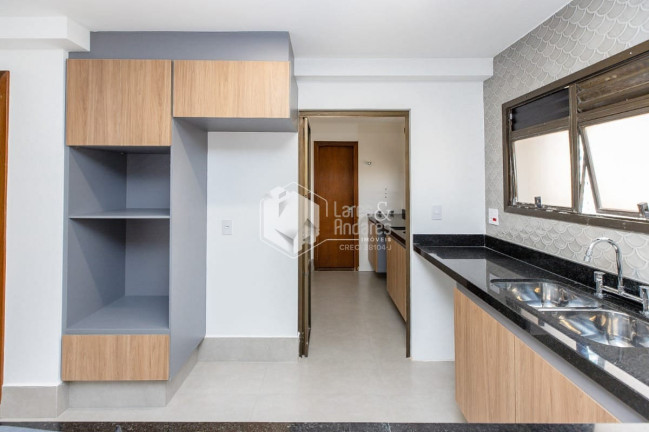 Imagem Imóvel com 4 Quartos à Venda, 289 m² em Moema - São Paulo Imagem Imóvel com 4 Quartos à Venda, 289 m² em Moema - São Paulo