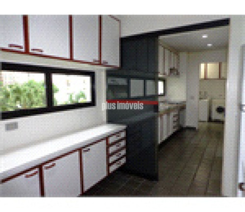 Imagem Apartamento com 3 Quartos à Venda, 267 m² em Itaim Bibi - São Paulo Imagem Apartamento com 3 Quartos à Venda, 267 m² em Itaim Bibi - São Paulo