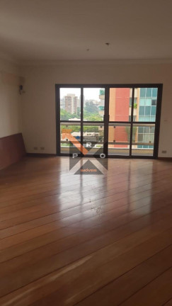 Imóvel com 3 Quartos à Venda, 200 m² em Moema - São Paulo