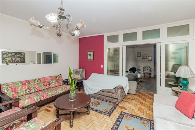 Imagem Casa com 3 Quartos à Venda,  em Chácara Das Pedras - Porto Alegre