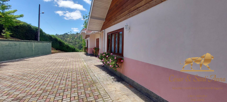 Imagem Casa de Condomínio com 5 Quartos à Venda, 700 m² em Vale Encantado - Campos Do Jordão