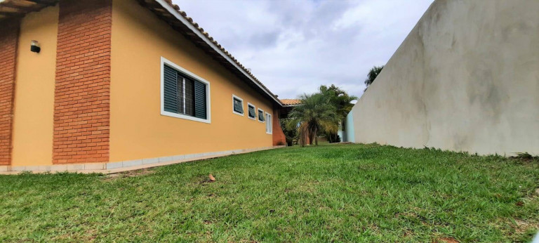 Imagem Chácara com 3 Quartos à Venda, 1.000 m² em Centro - Boituva