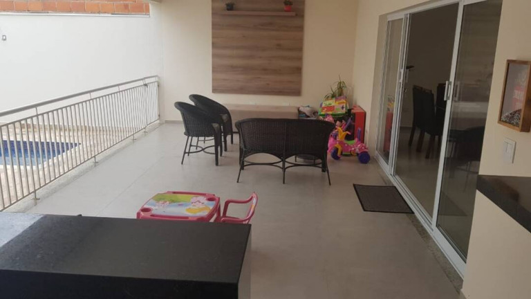 Imagem Casa de Condomínio com 4 Quartos à Venda, 300 m² em Iporanga - Sorocaba