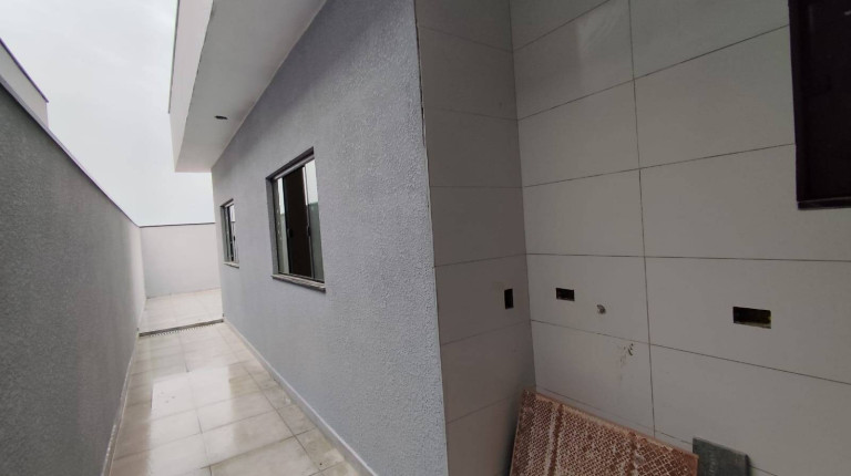 Imagem Casa com 2 Quartos à Venda, em Parque São Bento - Sorocaba Imagem Casa com 2 Quartos à Venda, em Parque São Bento - Sorocaba
