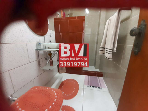 Imagem Casa com 3 Quartos à Venda, 205 m² em Vila Kosmos - Rio De Janeiro Imagem Casa com 3 Quartos à Venda, 205 m² em Vila Kosmos - Rio De Janeiro