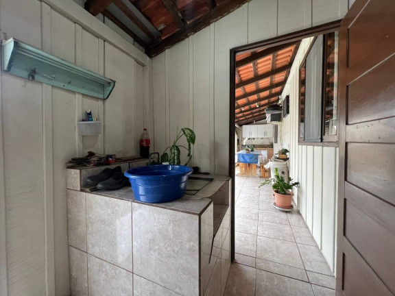 Imagem Casa com 2 Quartos à Venda, 90 m² em Salinas - Balneário Barra Do Sul