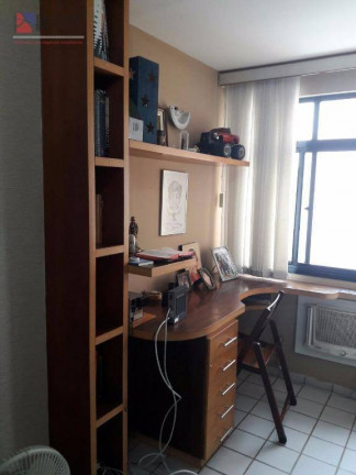 Imagem Apartamento com 3 Quartos à Venda, 175 m² em Tirol - Natal