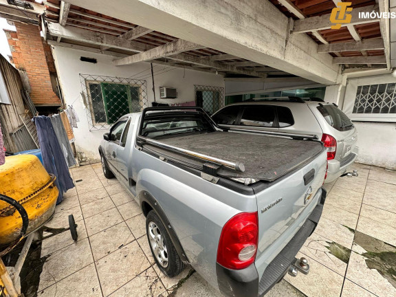 Imagem Casa com 2 Quartos à Venda, 252 m² em Monte Alegre - Camboriú Imagem Casa com 2 Quartos à Venda, 252 m² em Monte Alegre - Camboriú