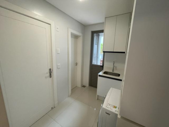 Imagem Apartamento com 3 Quartos à Venda, 399 m² em Centro - Balneário Camboriú Imagem Apartamento com 3 Quartos à Venda, 399 m² em Centro - Balneário Camboriú