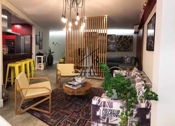 Imagem Casa com 3 Quartos à Venda, em Centro - Itatiba Imagem Casa com 3 Quartos à Venda, em Centro - Itatiba