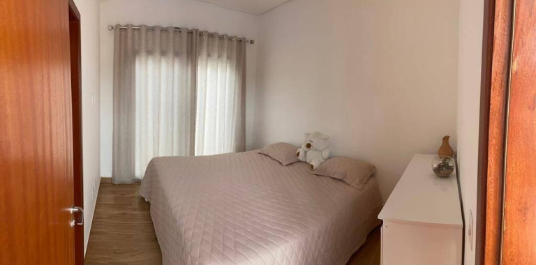 Imagem Casa com 4 Quartos à Venda, 310 m² em Barreiro - Araçoiaba Da Serra